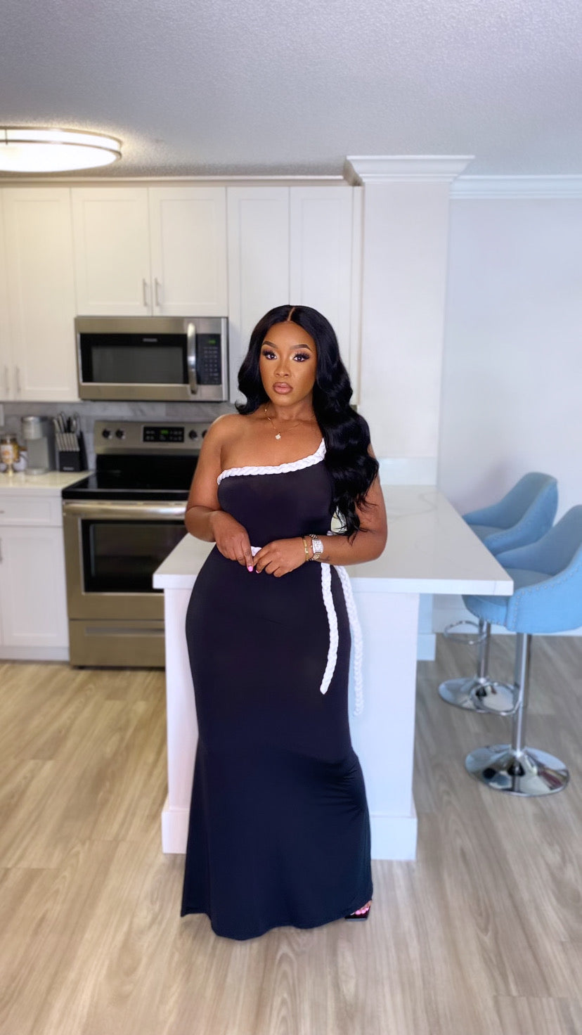 Naomi Maxi Dress